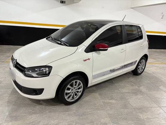 VOLKSWAGEN FOX 1.6 MI ROCK IN RIO 8V FLEX 4P MANUAL VOLKSWAGEN FOX 1.6 MI ROCK IN RIO 8V FLEX 4P MANUAL